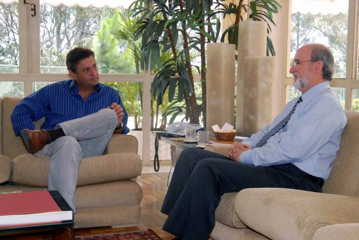 Governador se reúne com o senador Eduardo Azeredo