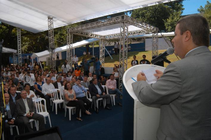 Governo do Estado inaugura terceiro núcleo do Plug Minas